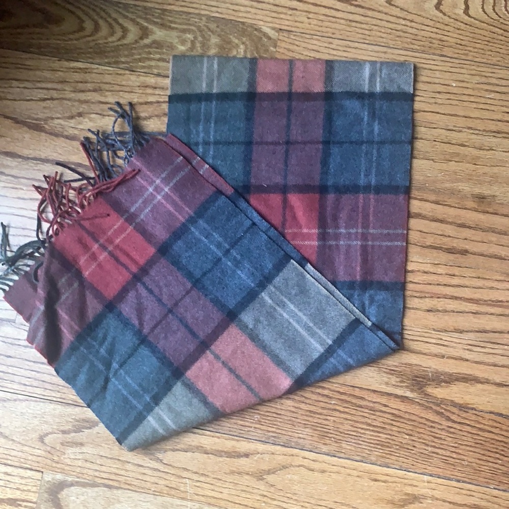 JOS A BANK Plaid Scarf 100% Cashmere 66”x12”  Tan, Gray, Rust $130